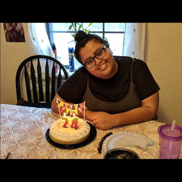 Meet your Posher, Marina - Picture 1 of 1